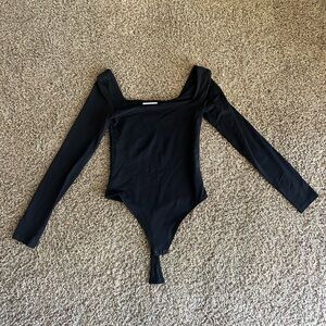 Babaton Aritzia Black Long Sleeve Bodysuit